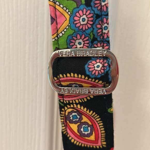 Vera Bradley Crossbody like new. - Picture 6 of 6